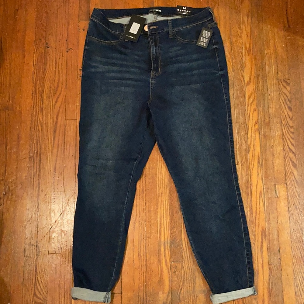 Fashion nova jeans